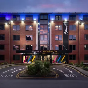 Apartahotel Roomzzz, Nottingham