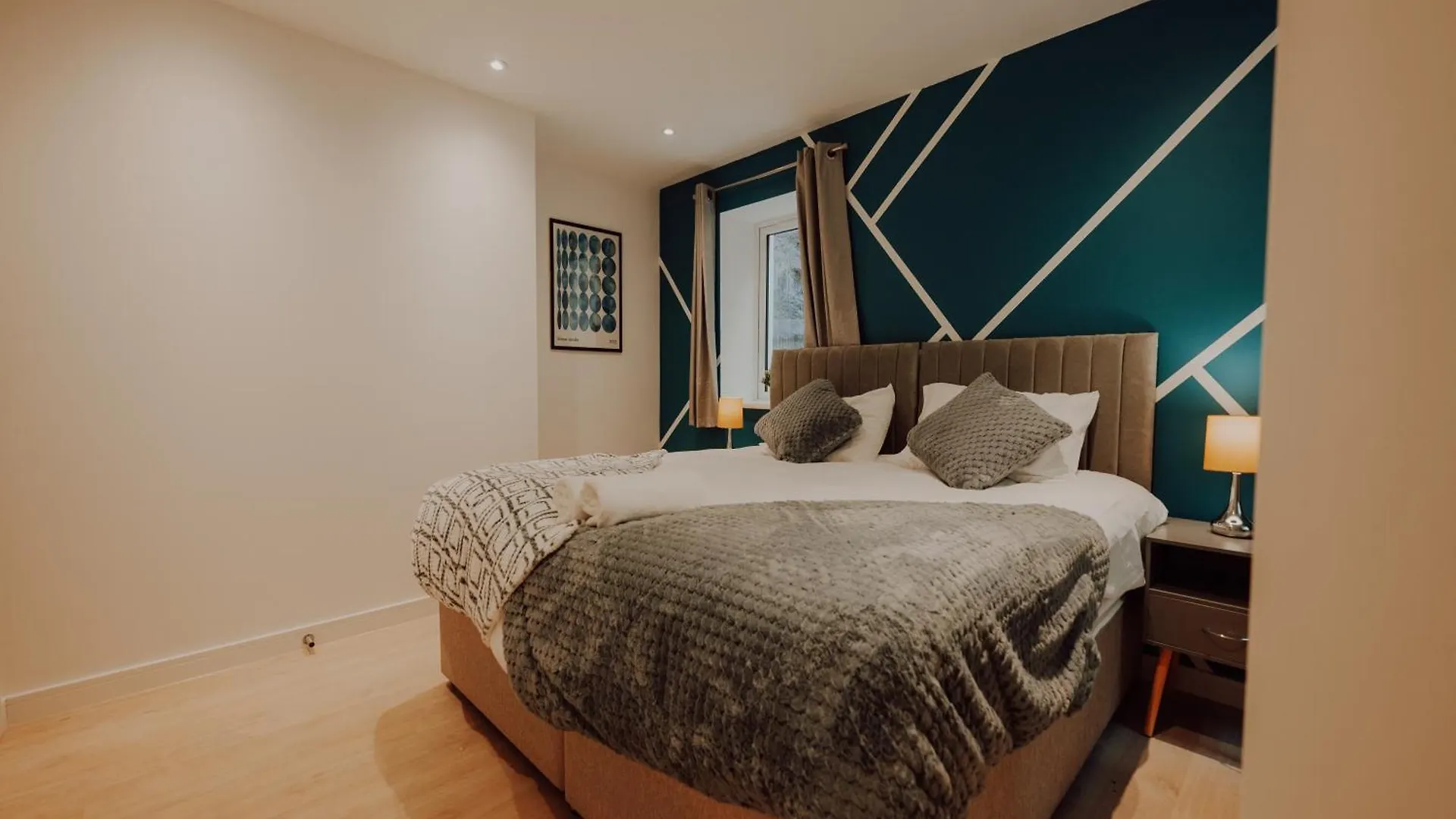 City Central, Sleeps 5, 3 Beds, Free Parking Nottingham Apartment